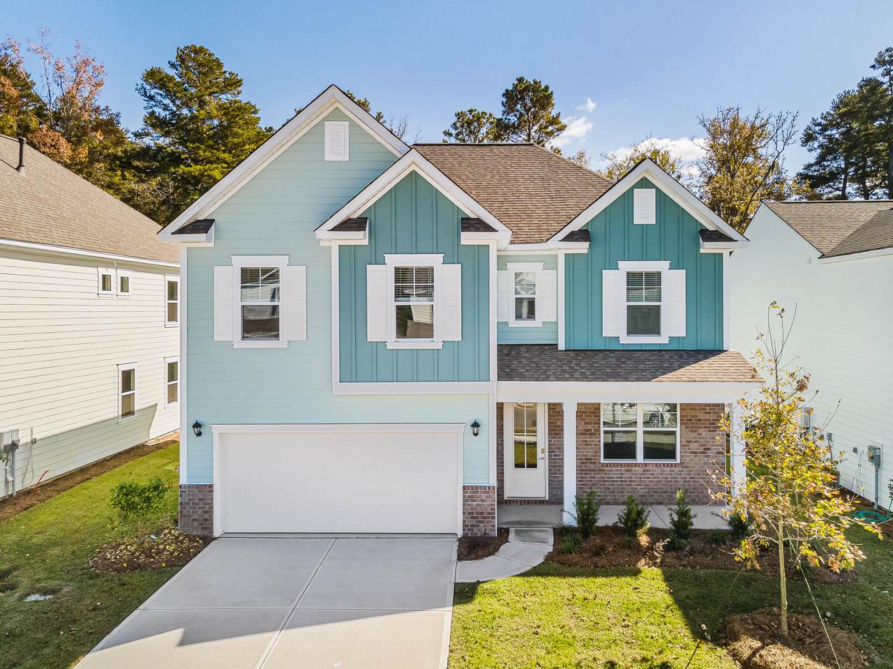 180 Cherry Grove Drive - Photo 1