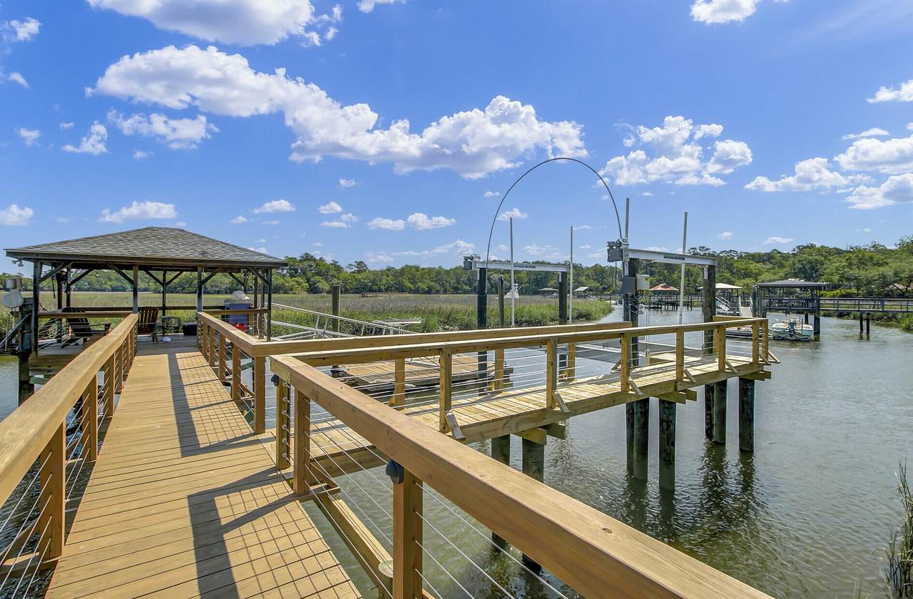 8704 Middleton Point Lane - Photo 1