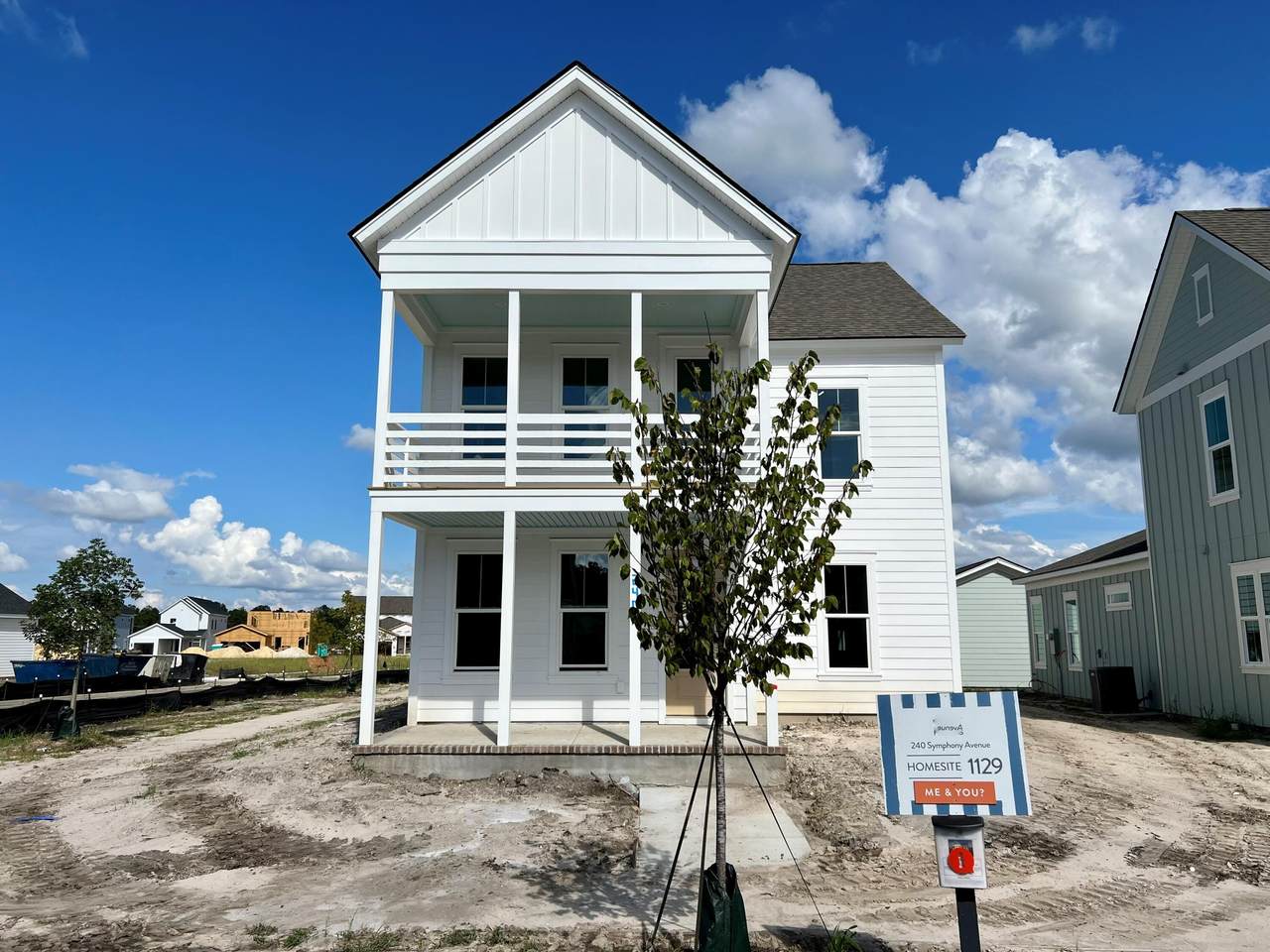 240 Symphony Avenue - Photo 1