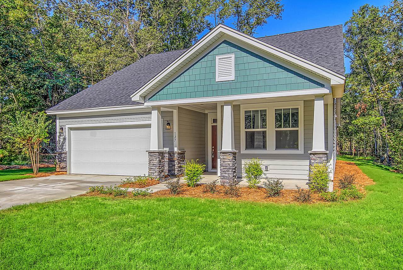 127 Red Cypress Landing - Photo 1