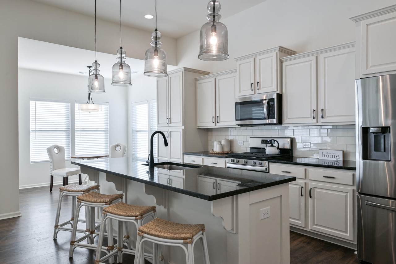 527 Killdeer Road - Photo 1