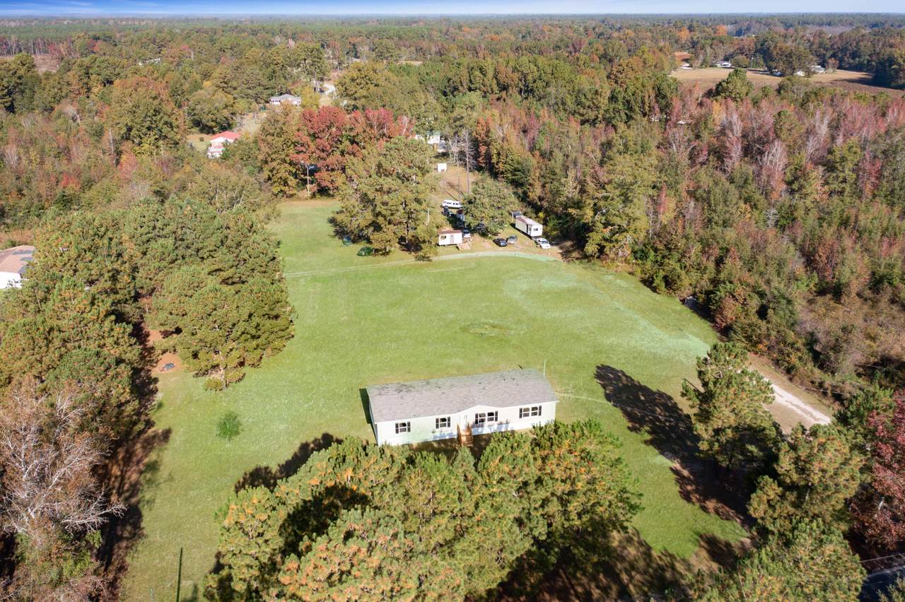 304 Caufield Court - Photo 1