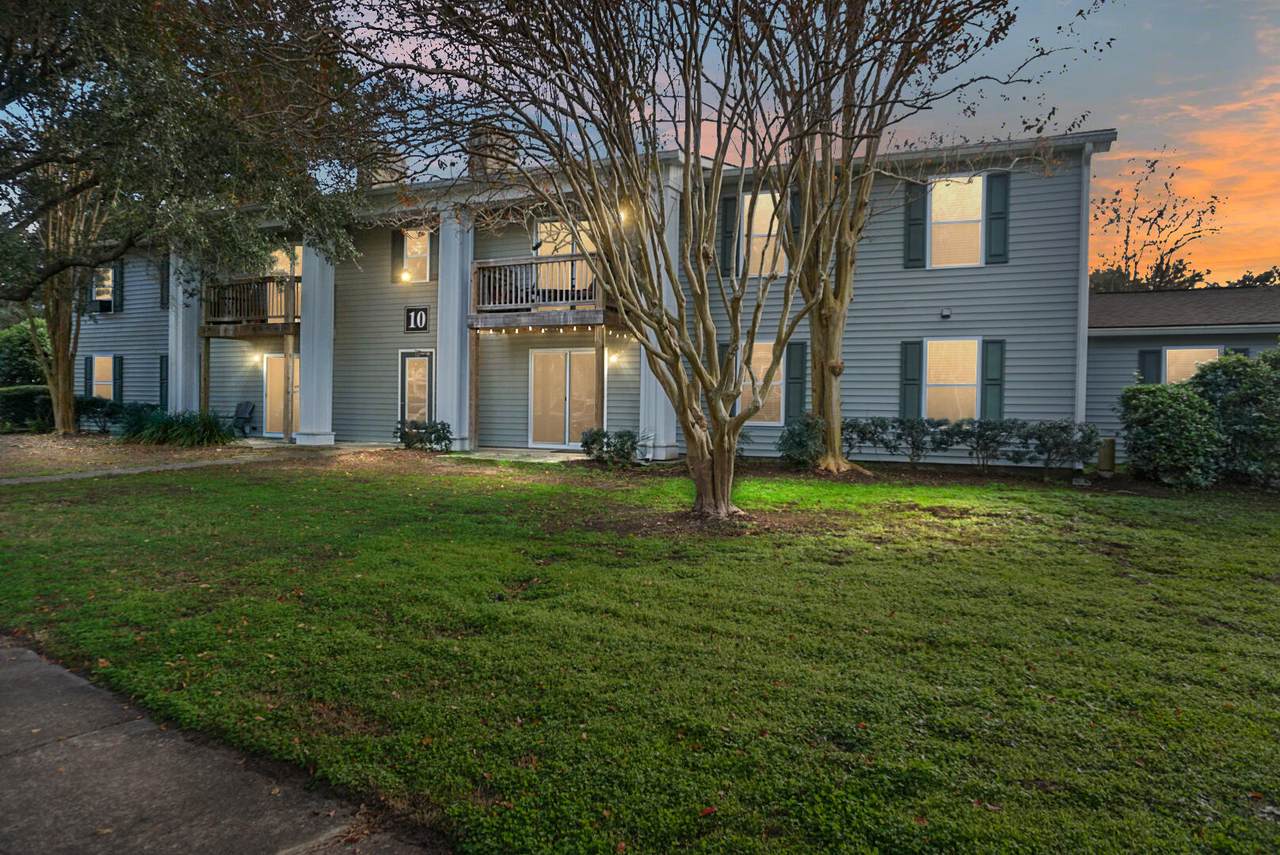 1402 Camp Road - Photo 1
