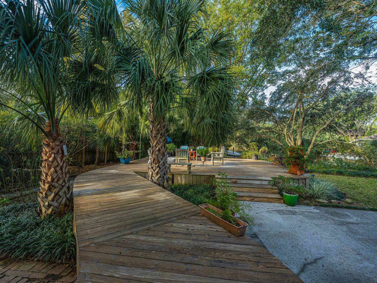 974 Fort Sumter Drive - Photo 1