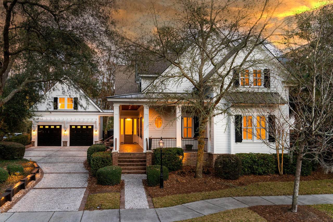 258 Delahow Drive - Photo 1