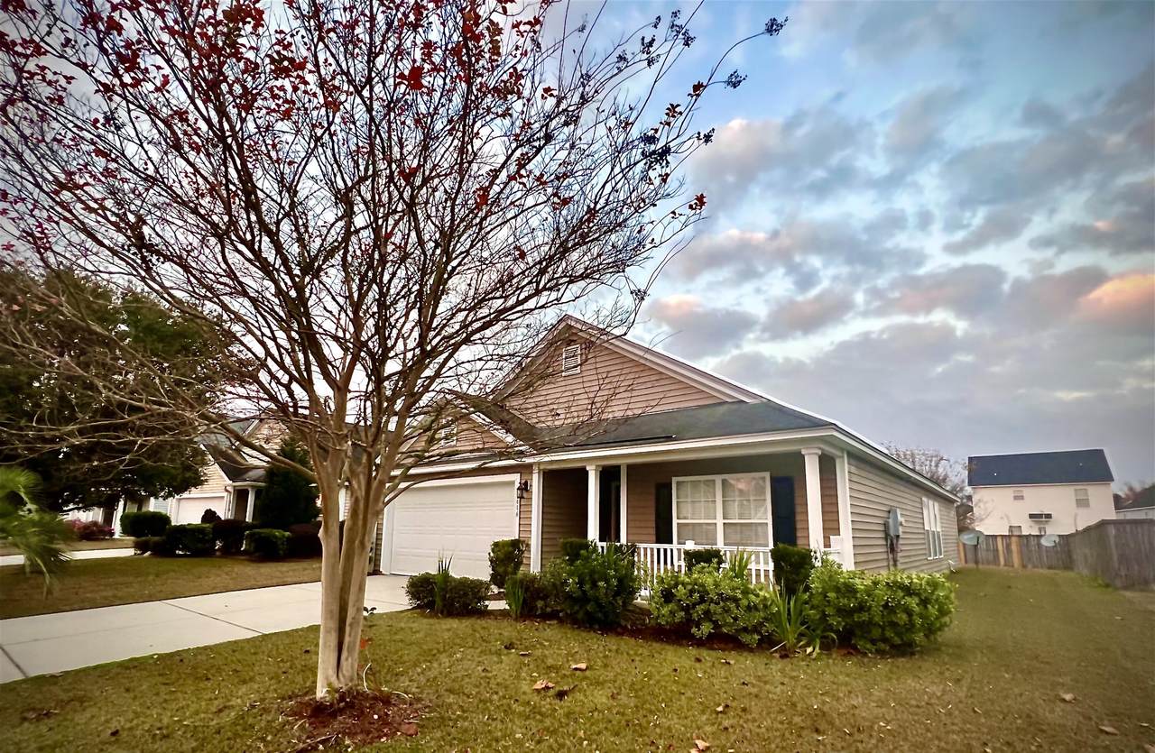 616 Silver Moss Drive - Photo 1