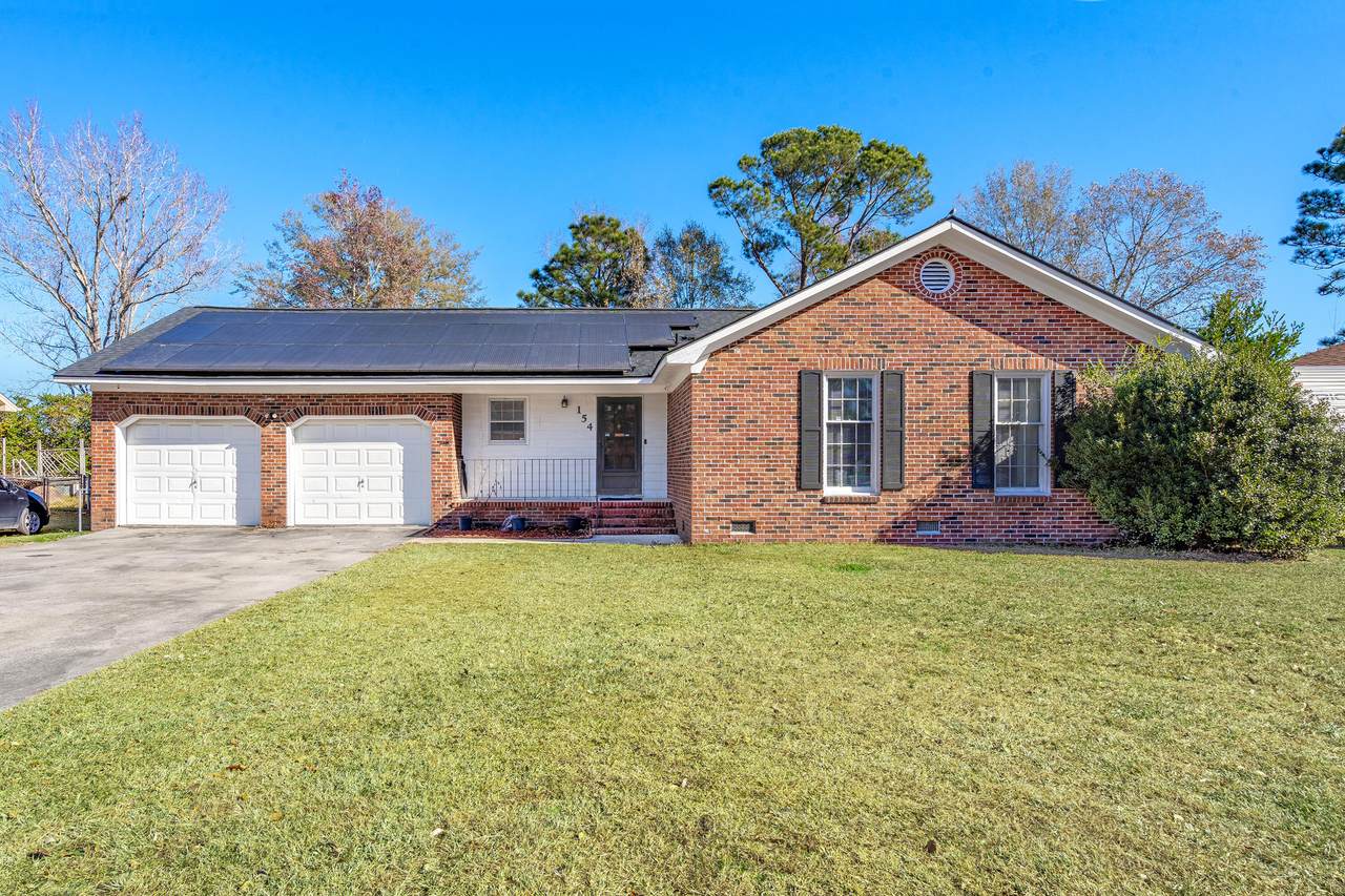 154 Westminster Boulevard - Photo 1