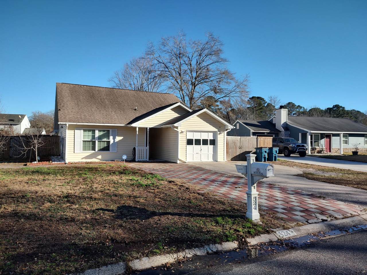 524 Laurel Ridge Road - Photo 1