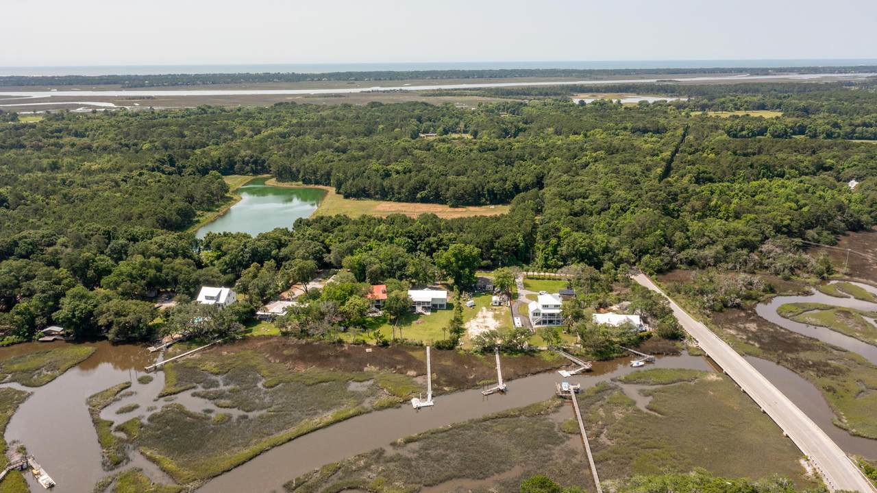 https://bt-photos.global.ssl.fastly.net/charleston/1280_boomver_2_24013745-2.jpg