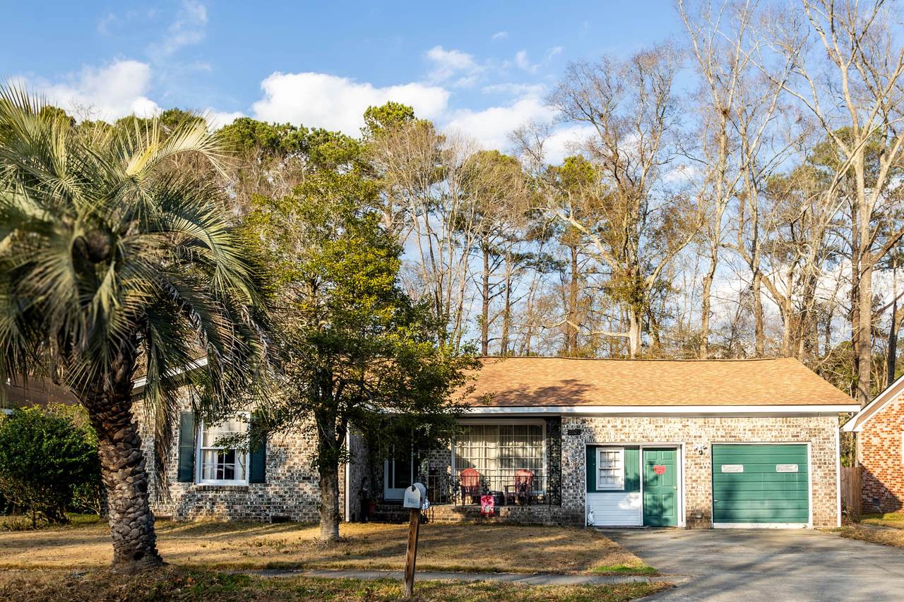 8020 Nantuckett Avenue - Photo 1