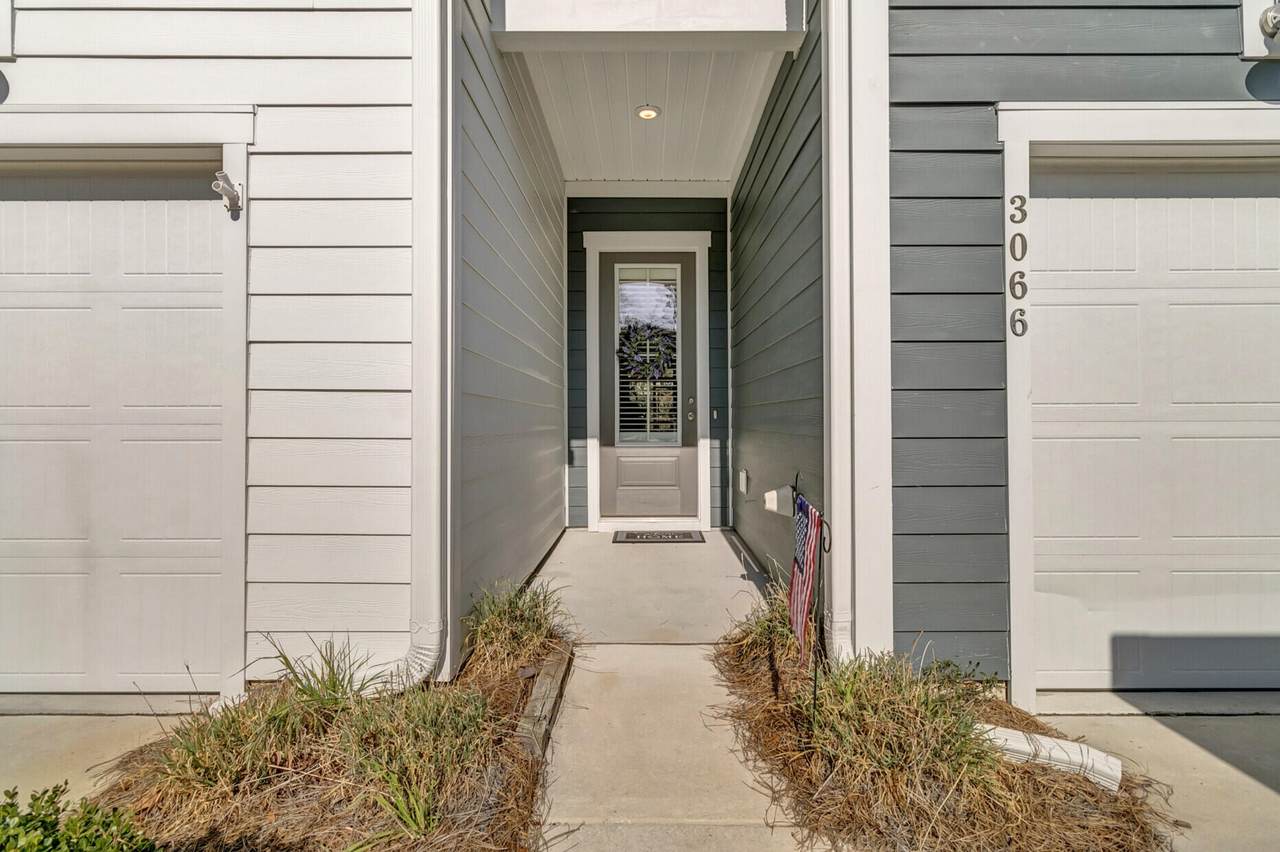 3066 Emma Lane - Photo 1