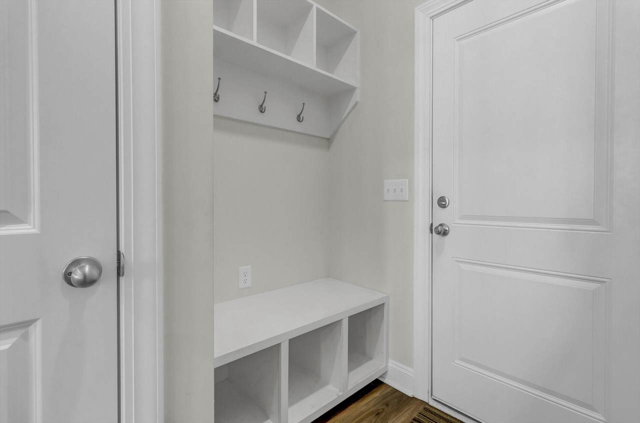 https://bt-photos.global.ssl.fastly.net/charleston/1280_boomver_2_25003659-2.jpg