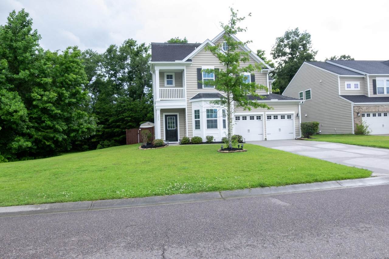 1273 Discovery Drive - Photo 1