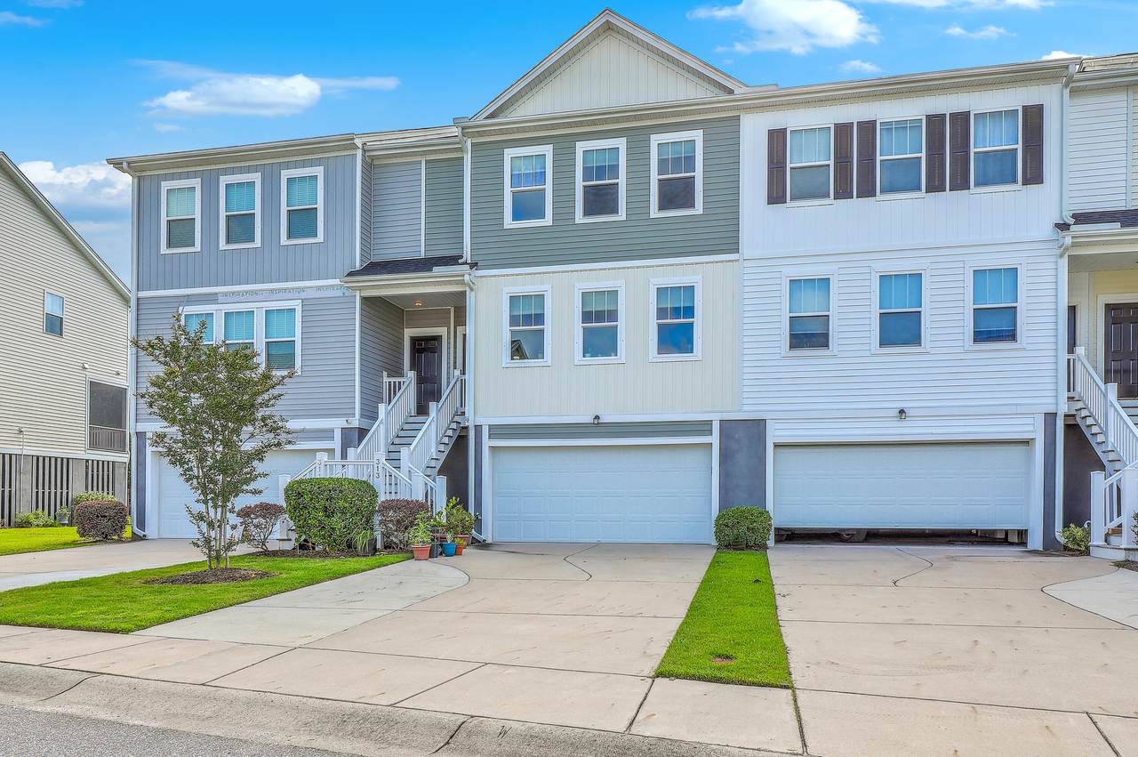 313 Lanyard Street - Photo 1