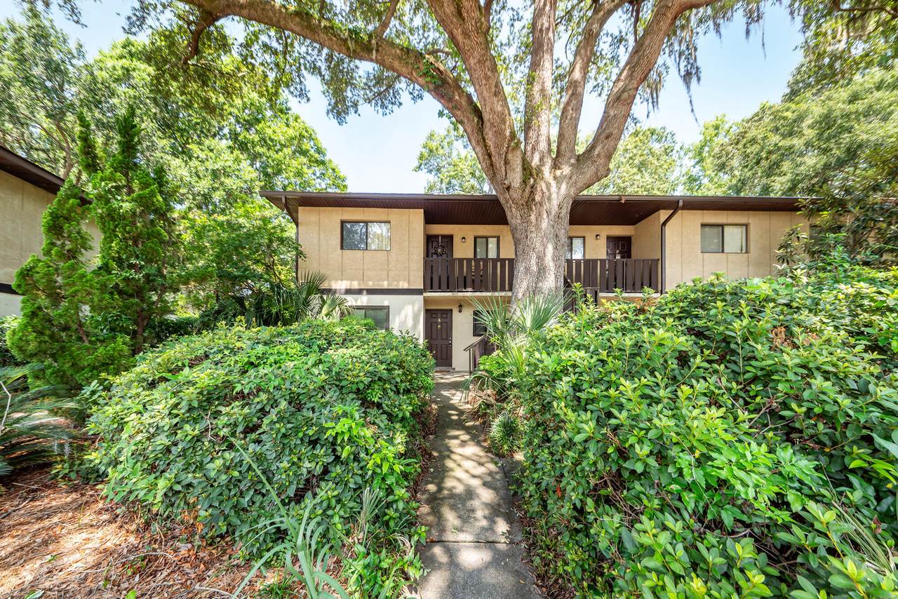 2955 Dove Haven Court - Photo 1