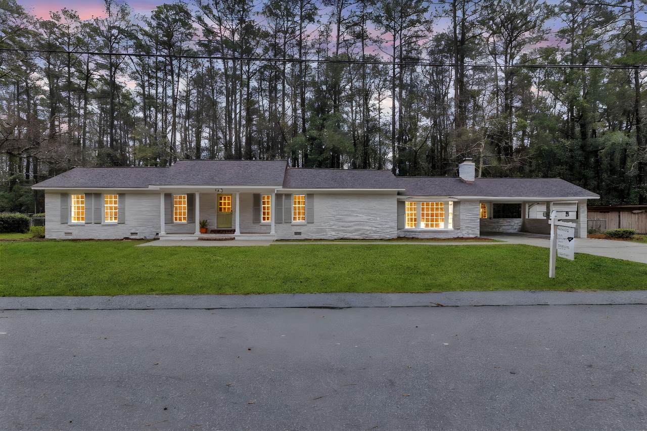 123 Sharon Drive - Photo 1