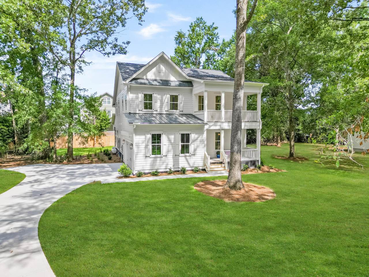 https://bt-photos.global.ssl.fastly.net/charleston/1280_boomver_2_25017574-2.jpg