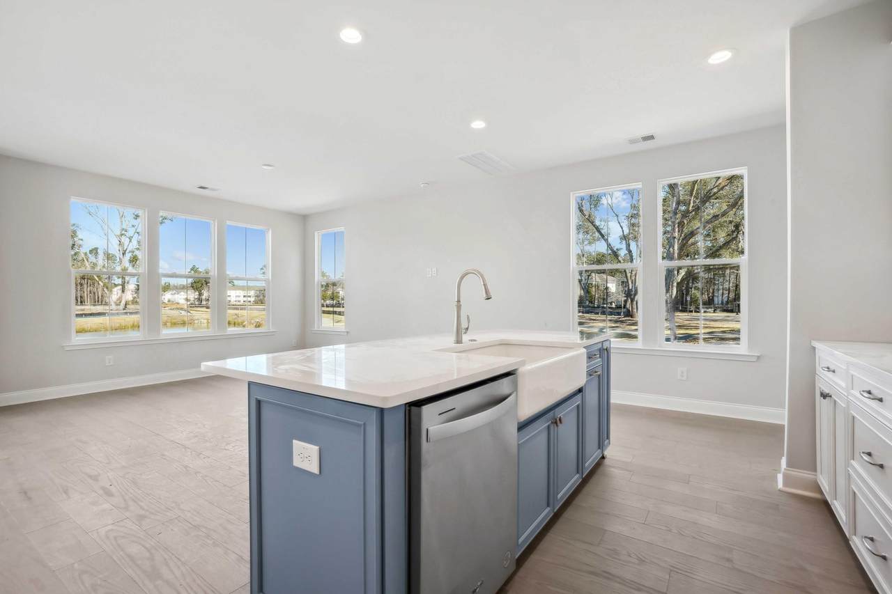 177 Claret Cup Way - Photo 1