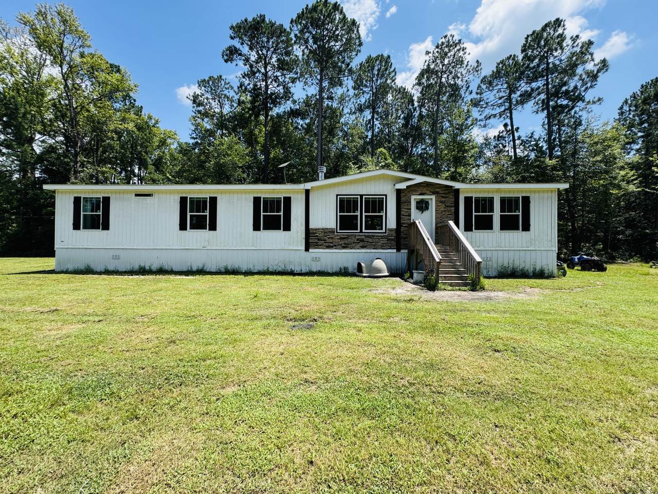 661 Woodrow Road - Photo 1
