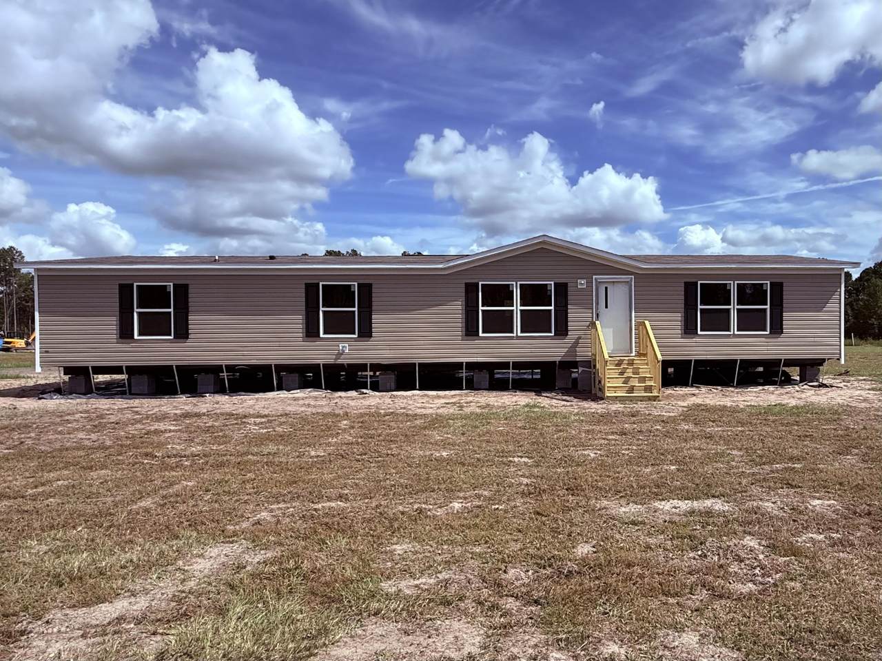 185 Thomas Road - Photo 1