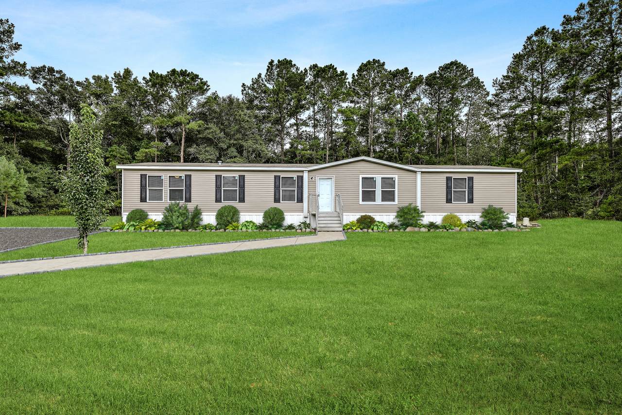 1443 Hard Pinch Road - Photo 1