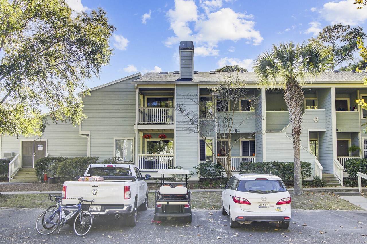 1481 Center Street - Photo 1