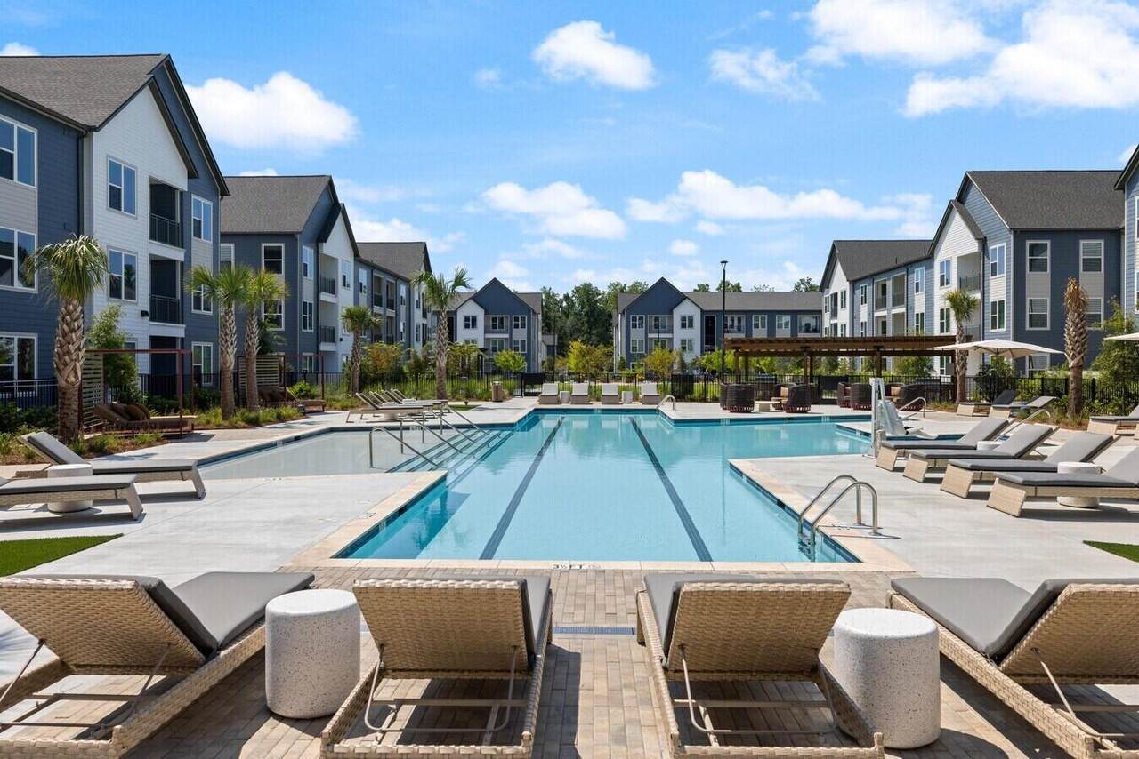 1000 Marlowe Vista Place - Photo 1