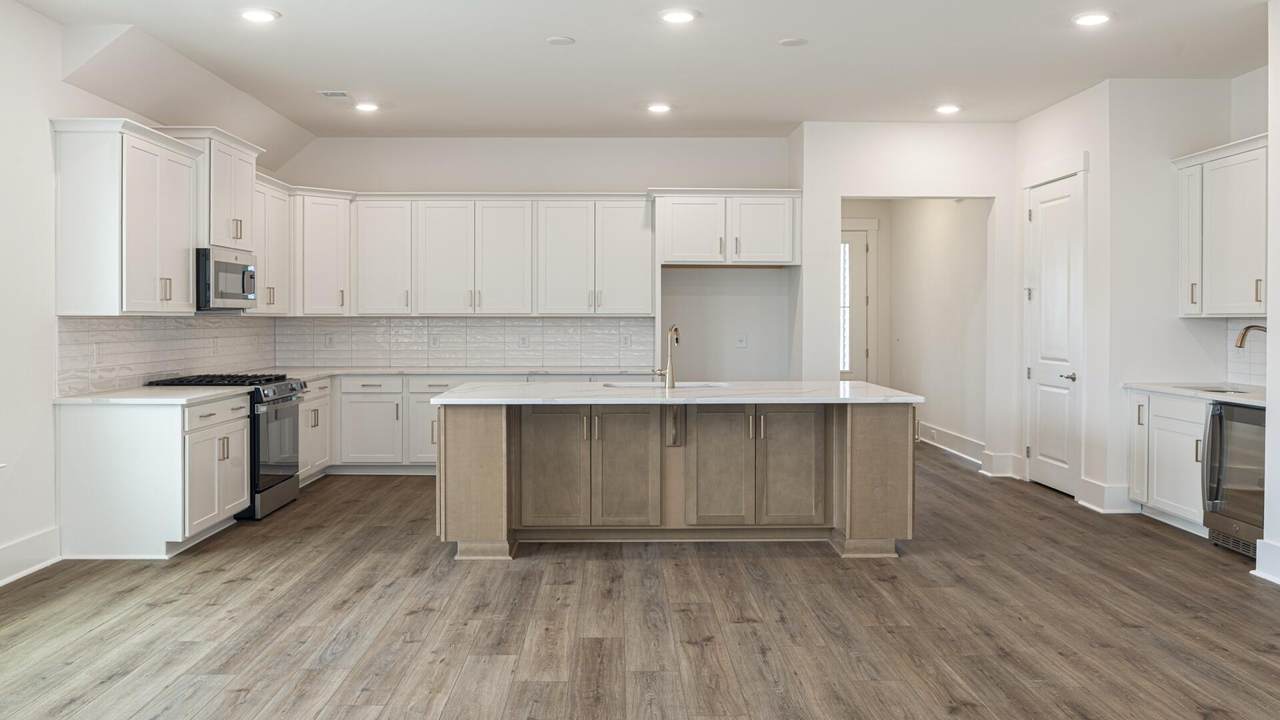 416 Evening Glow Lane - Photo 1