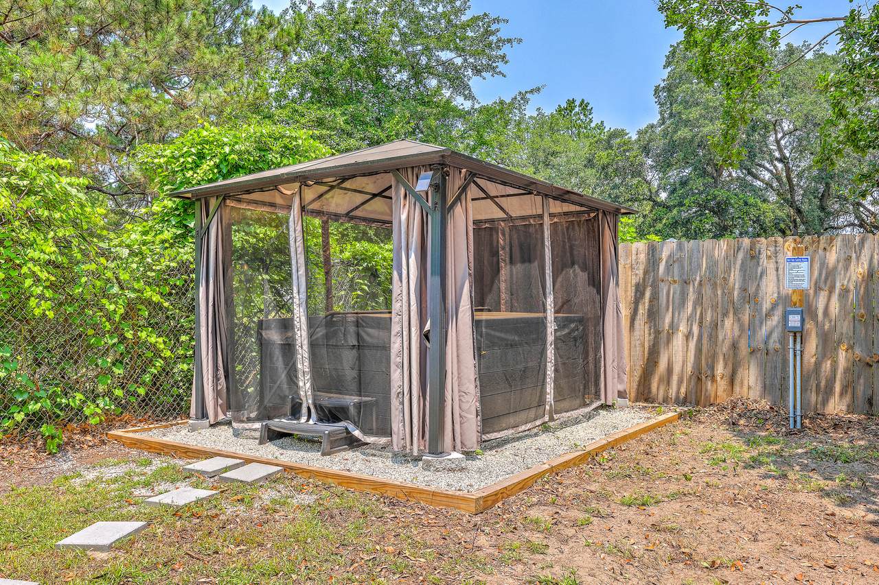 https://bt-photos.global.ssl.fastly.net/charleston/1280_boomver_1_25028293-2.jpg