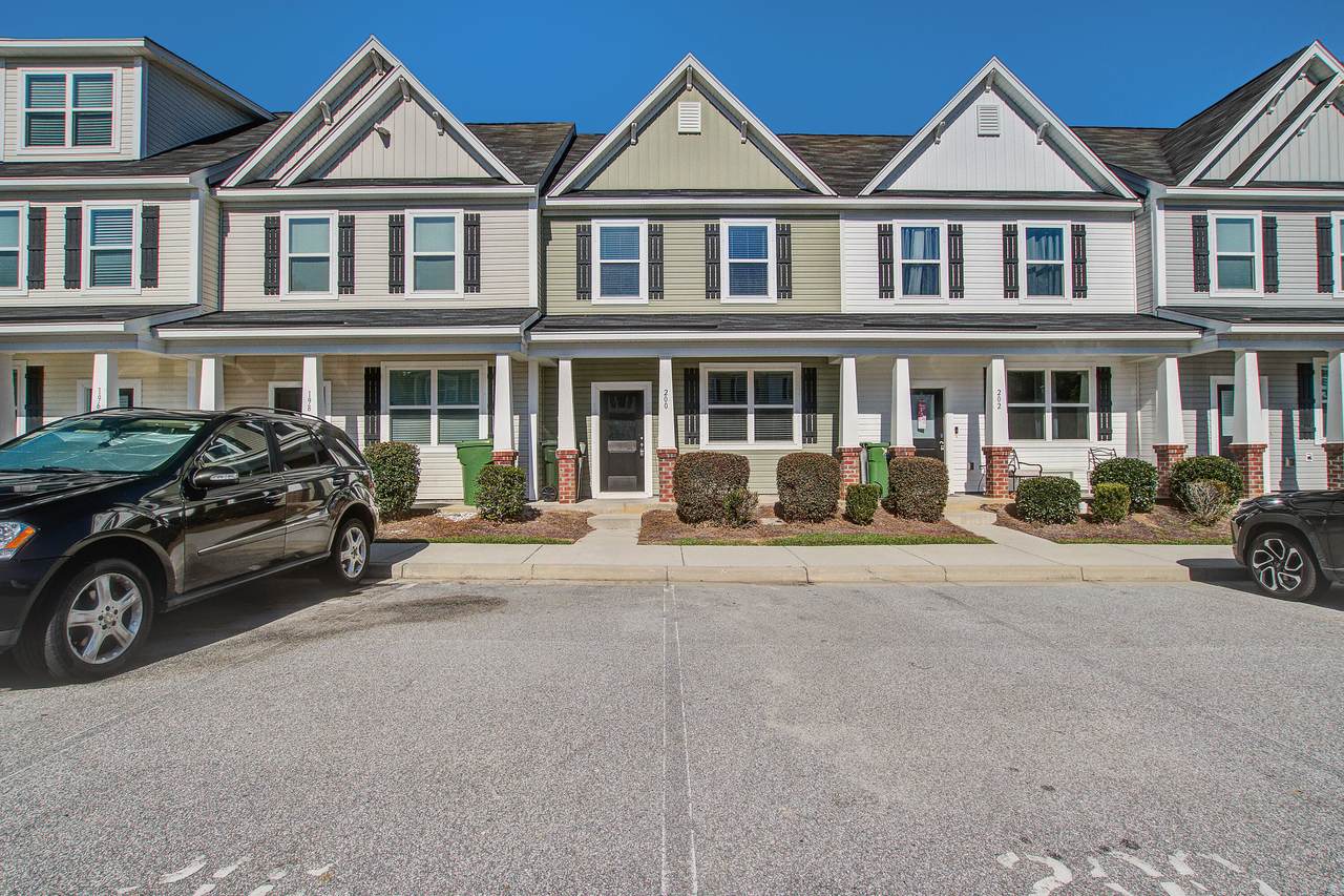 200 Woodward Road - Photo 1