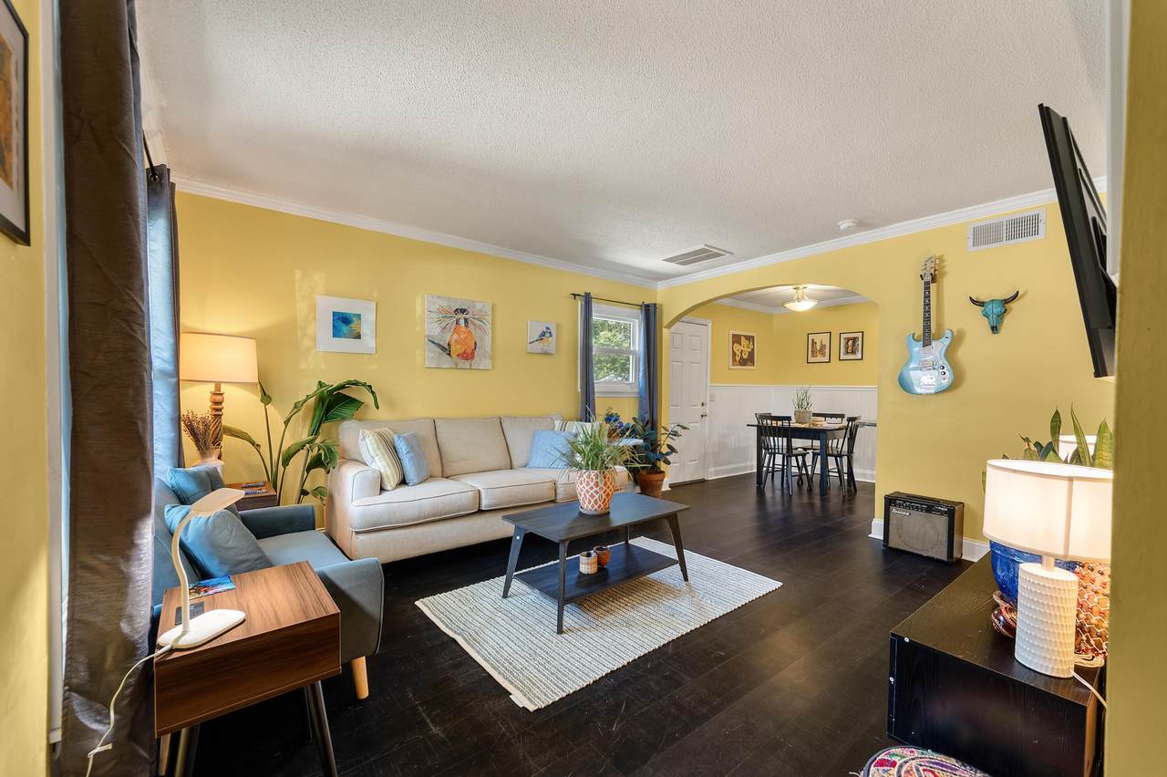 840 Burger Street - Photo 1