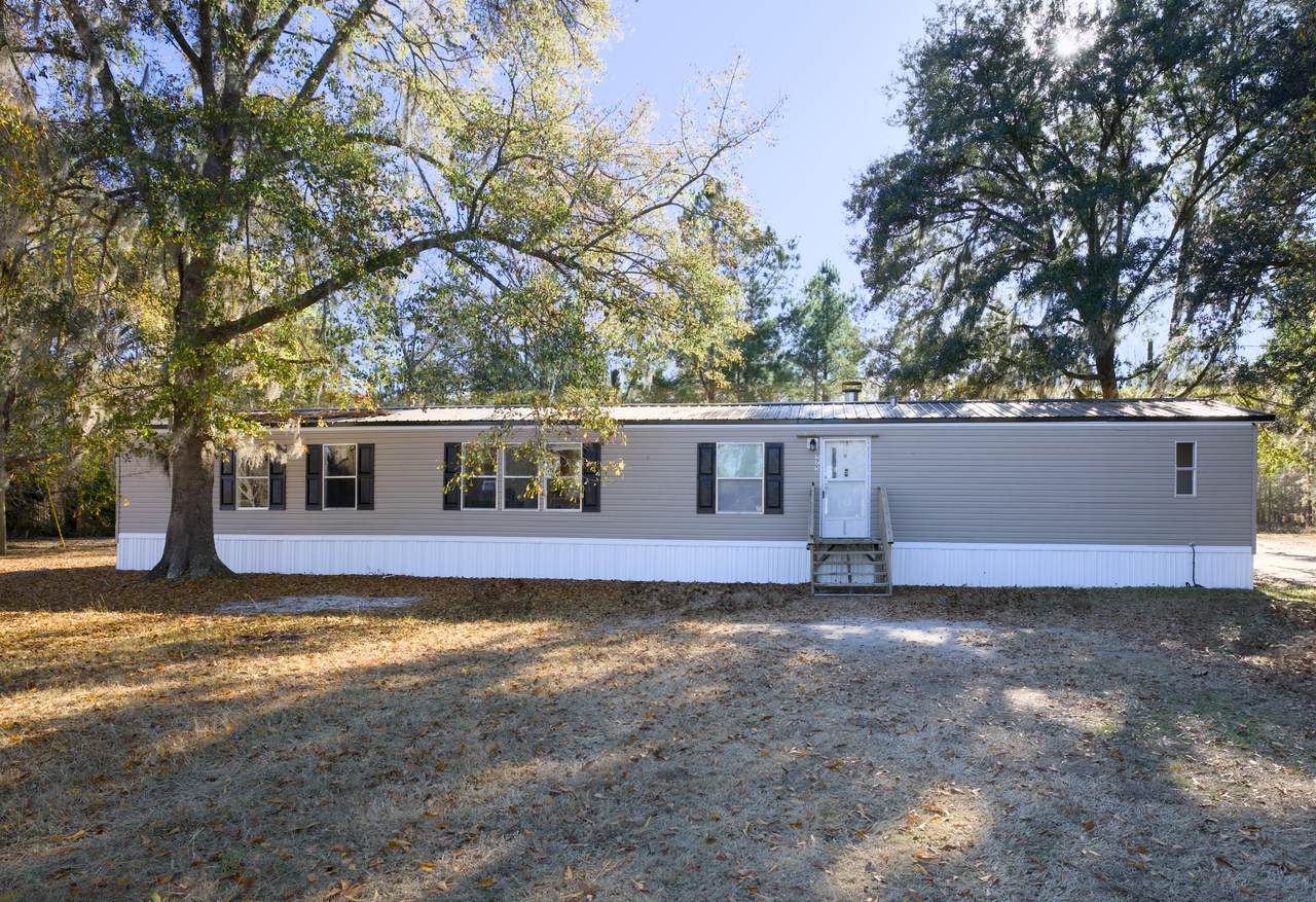 525 Hendrix Mill Road - Photo 1