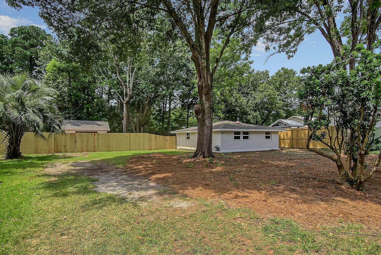 601 603 Semaht Street - Photo 1