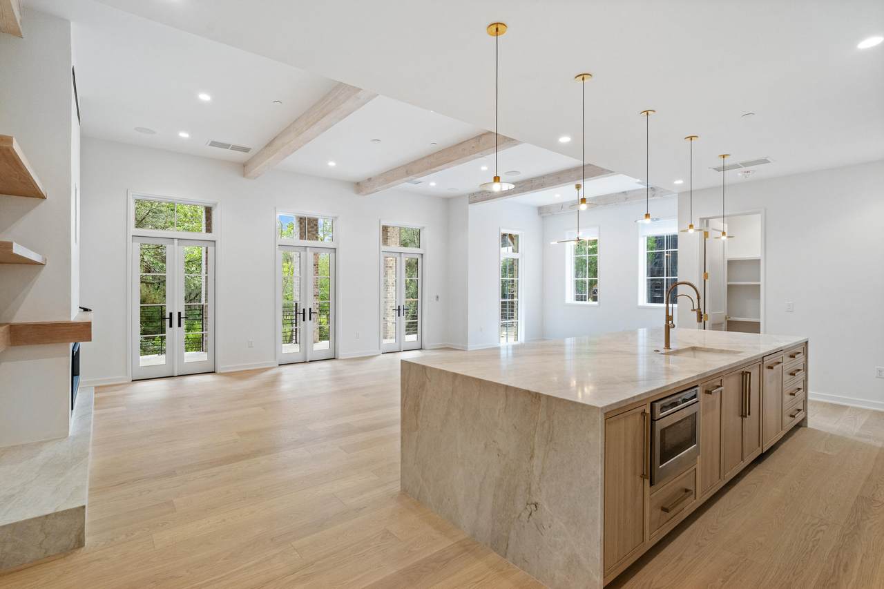 211 Seven Farms Drive - Photo 1