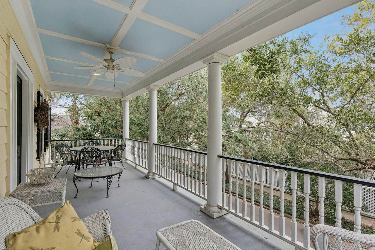 https://bt-photos.global.ssl.fastly.net/charleston/1280_boomver_2_26003973-2.jpg
