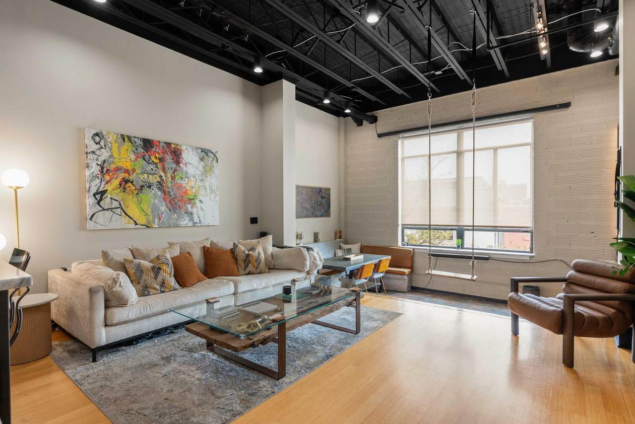 517 King Street - Photo 1