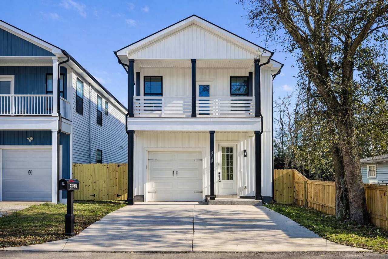 2035 Echo Avenue - Photo 1