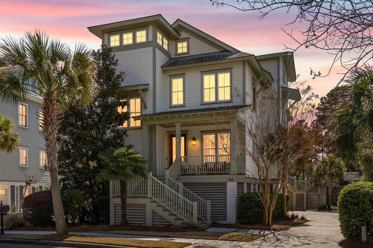 352 Bridgetown Pass - Photo 1