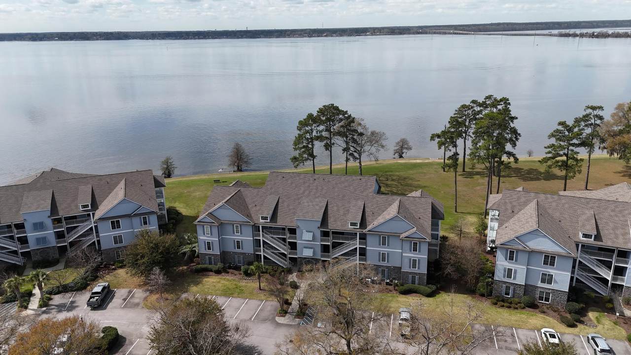 1130 Bridge View Lane - Photo 1