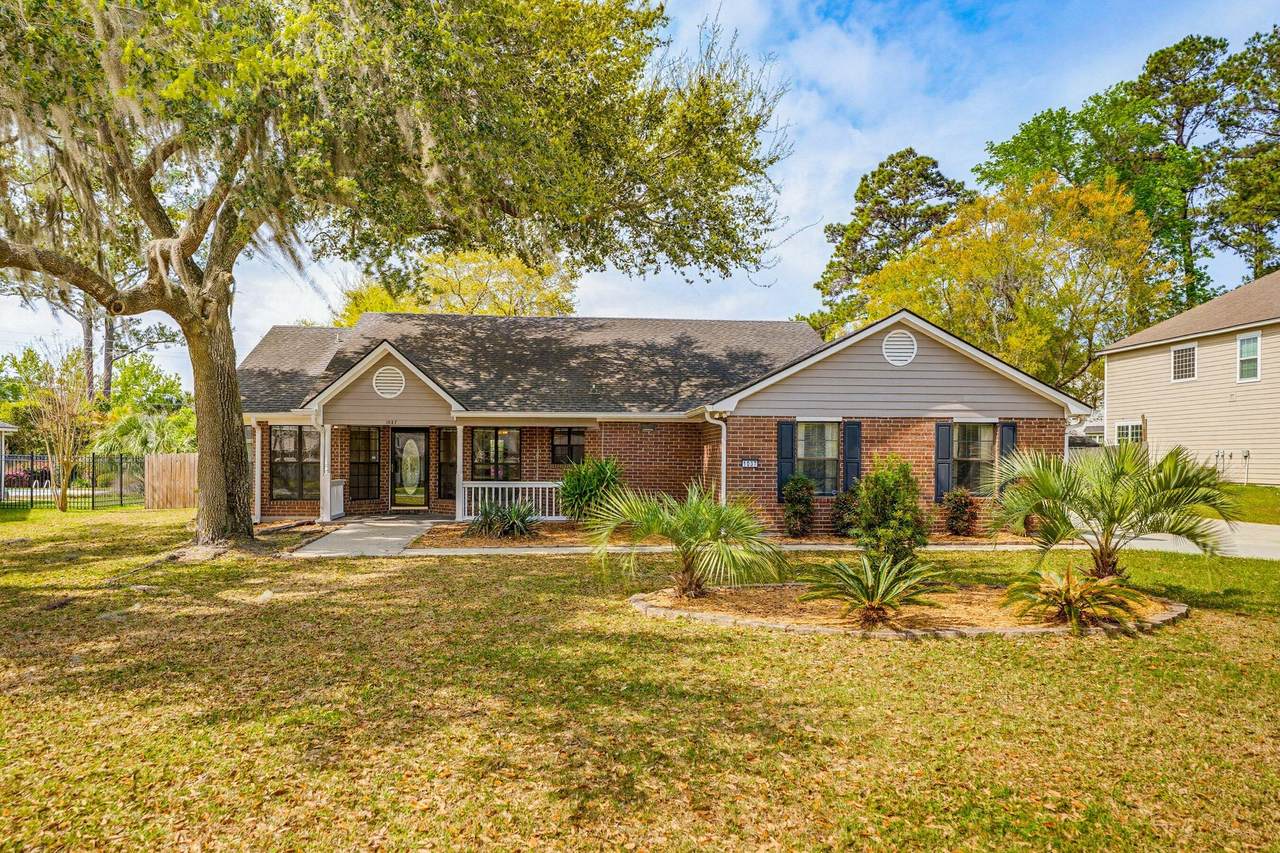 https://bt-photos.global.ssl.fastly.net/charleston/1280_boomver_2_26007867-2.jpg