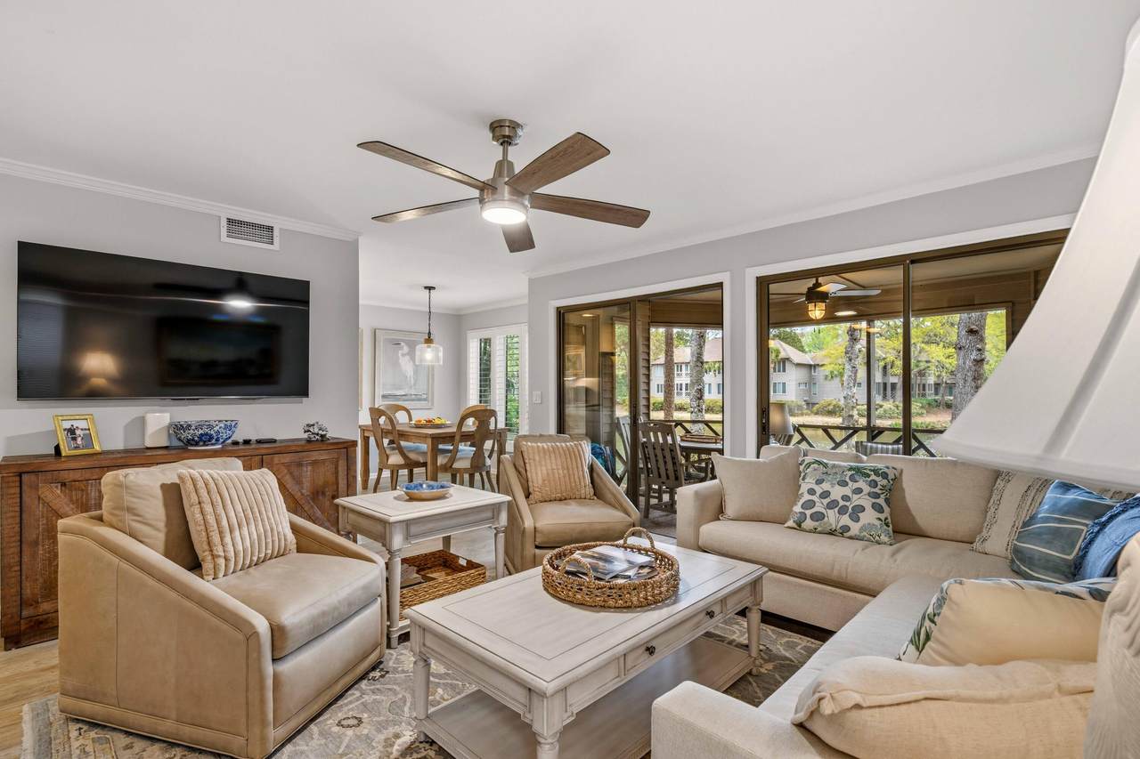 4833 Green Dolphin Way - Photo 1