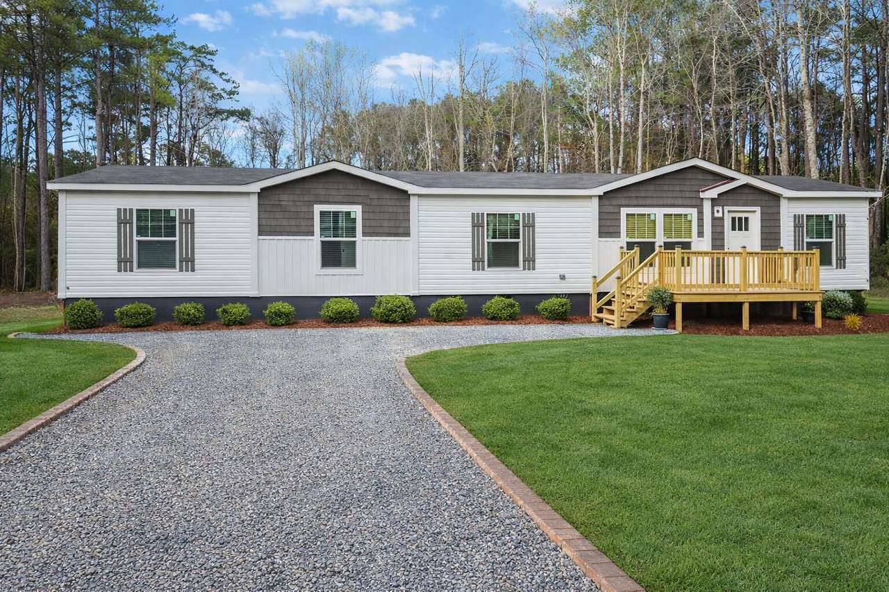 8590 Paxville Highway - Photo 1