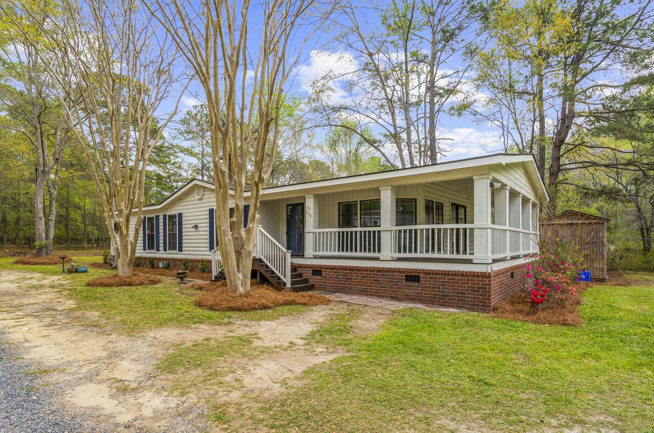 204 Dunmeyer Hill Road - Photo 1