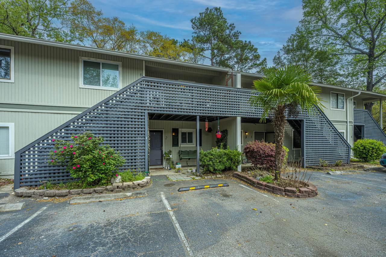 2745 Jobee Drive - Photo 1