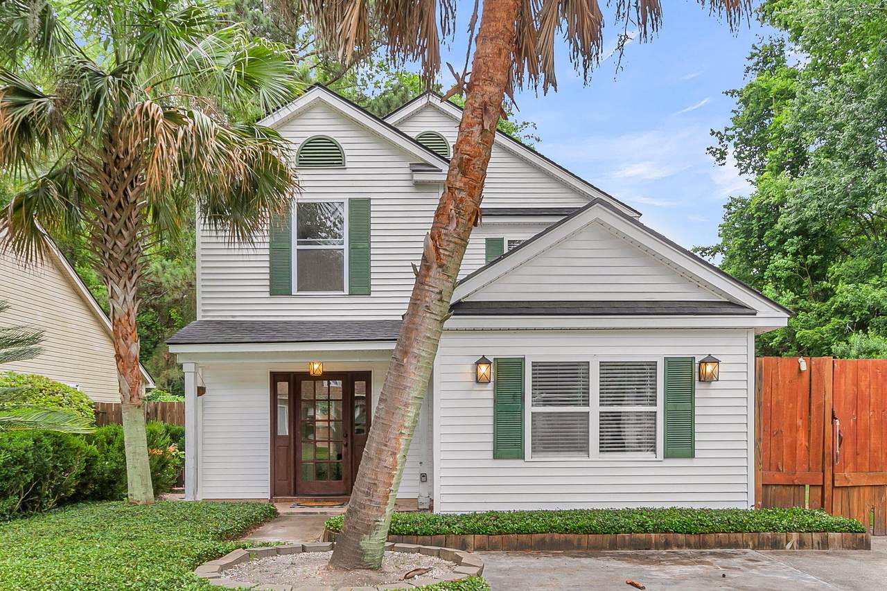 2407 Castlereagh Road - Photo 1