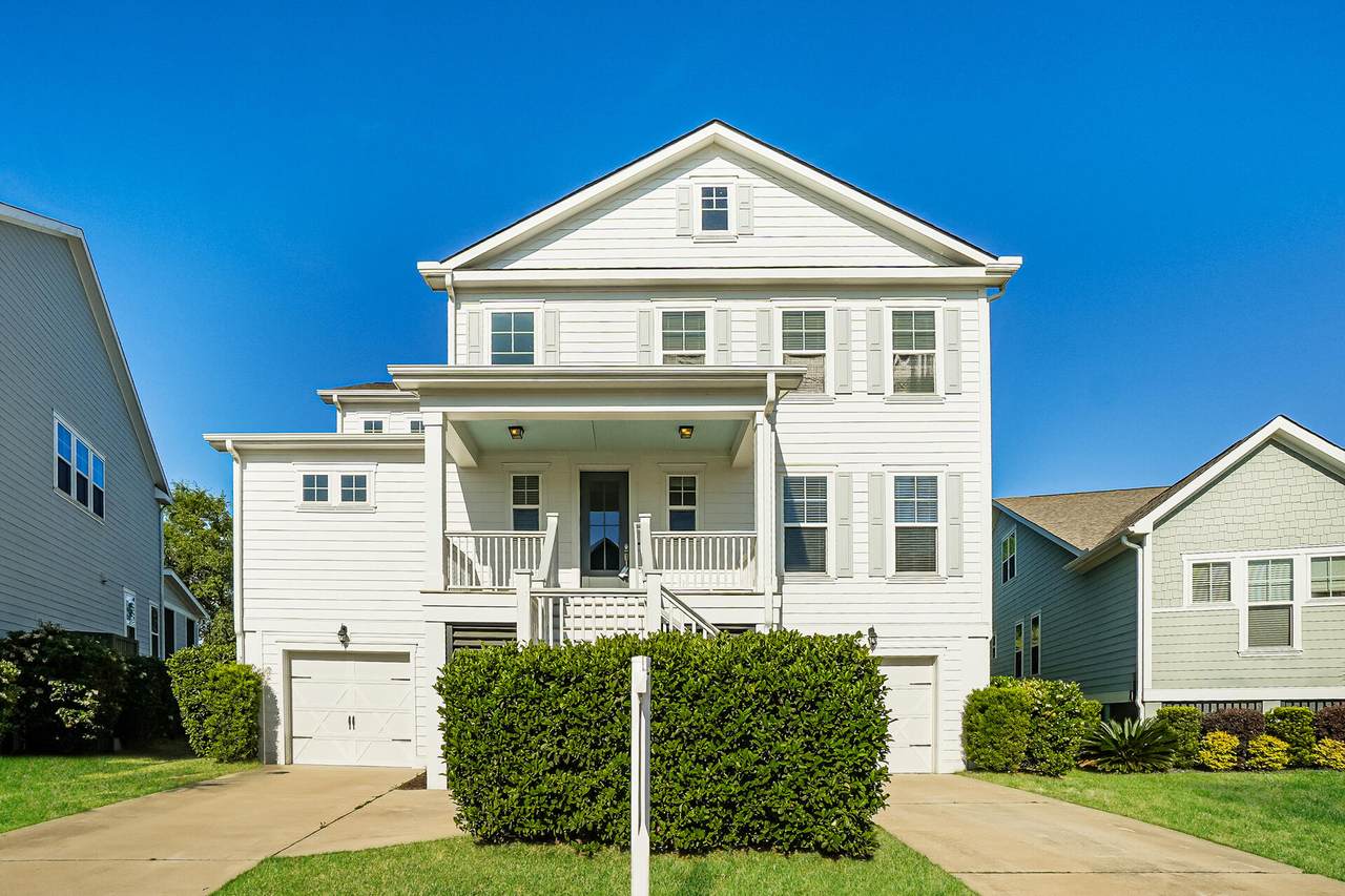 1557 Fort Palmetto Circle - Photo 1