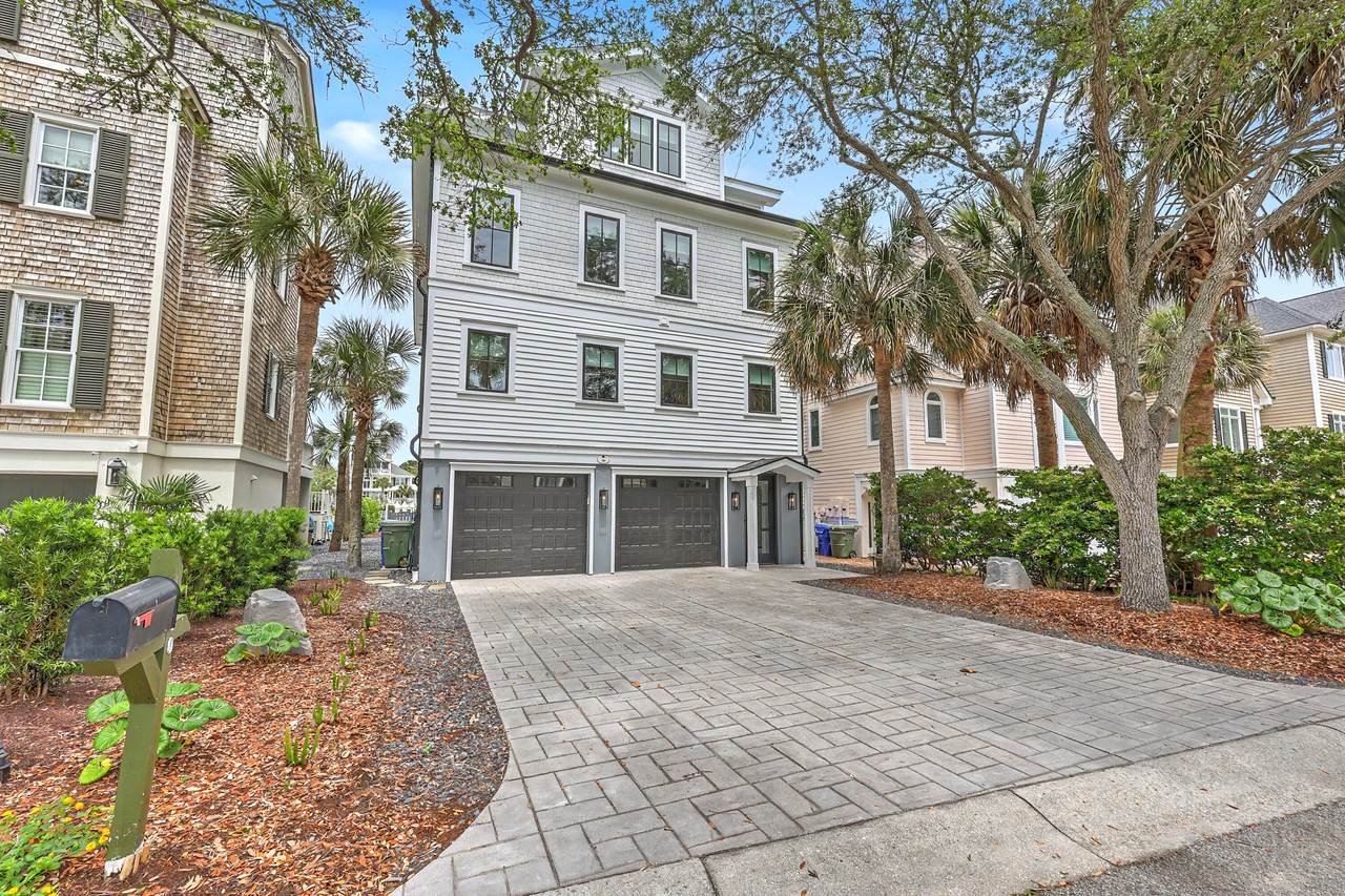 https://bt-photos.global.ssl.fastly.net/charleston/1280_boomver_1_26013985-2.jpg