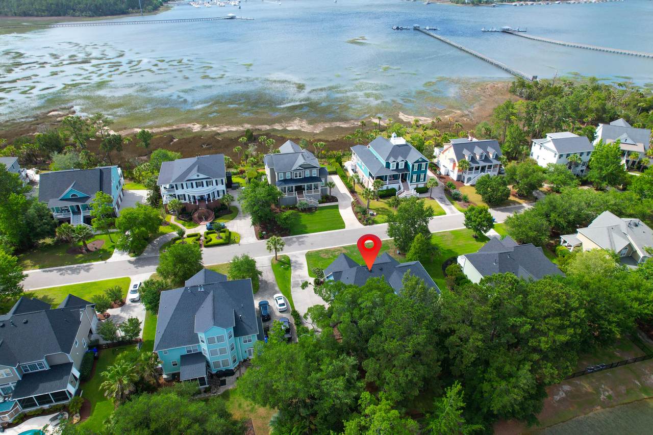 https://bt-photos.global.ssl.fastly.net/charleston/1280_boomver_2_26014088-2.jpg
