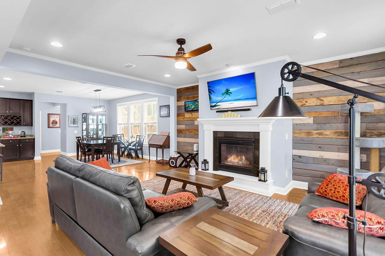 3209 Moonlight Drive - Photo 1