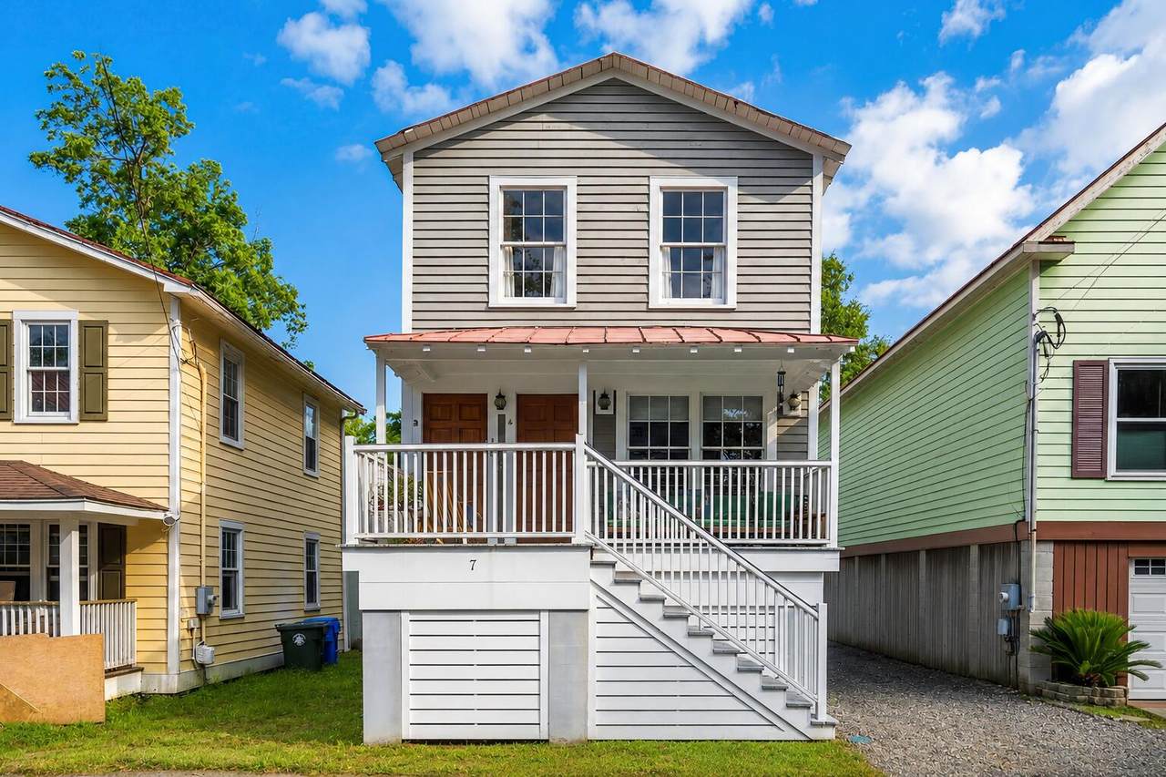 7 Kyle Place - Photo 1